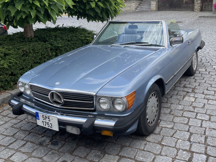 Mercedes-Benz 560 SL (1986)
